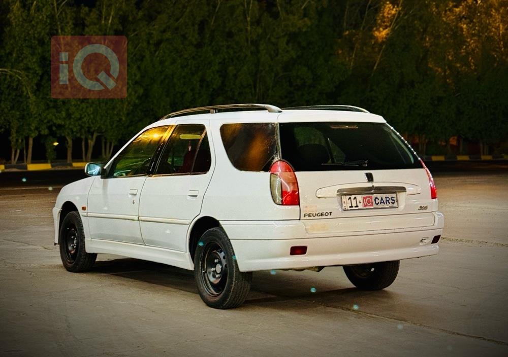 بيجو 306